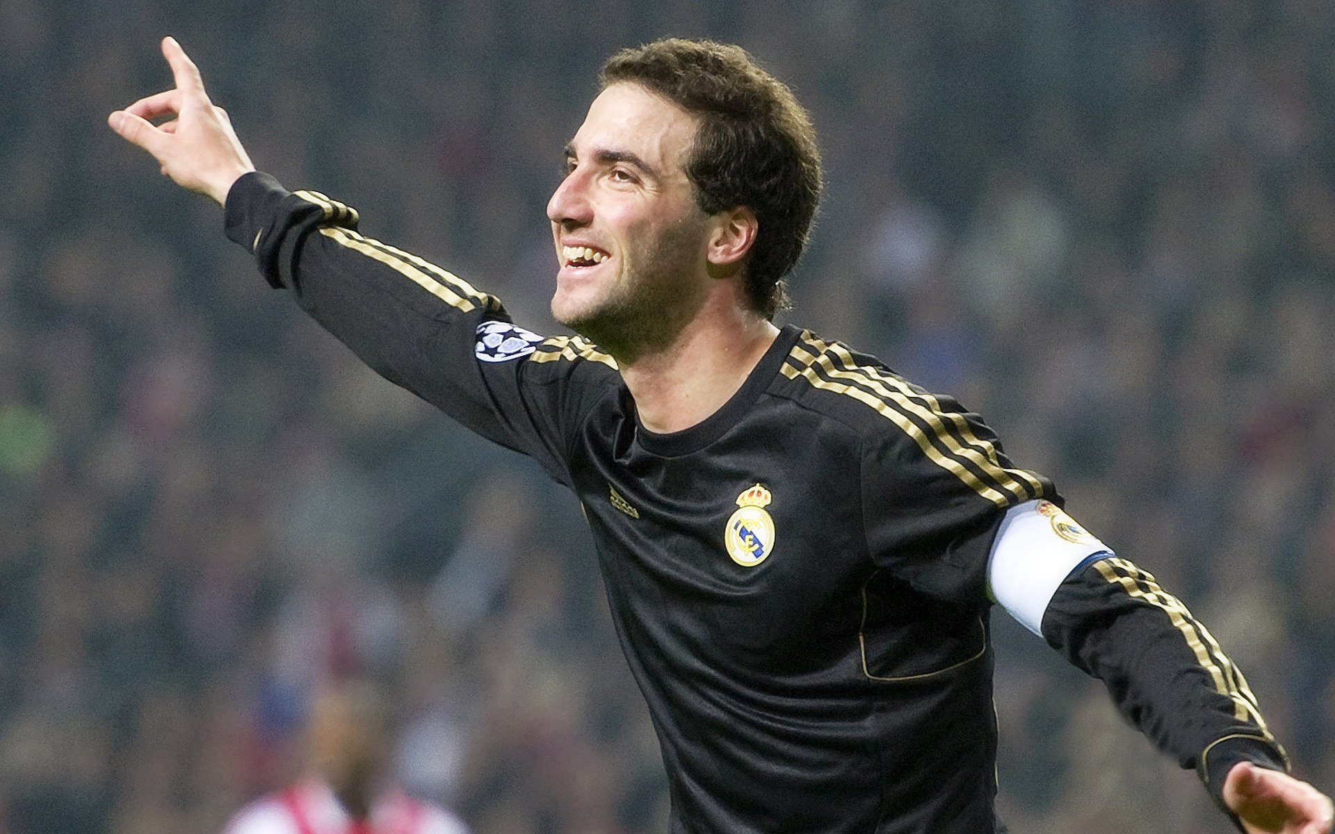 史上最大“黑马逆袭”：从边缘到巅峰的神奇转变，最大的黑马英文